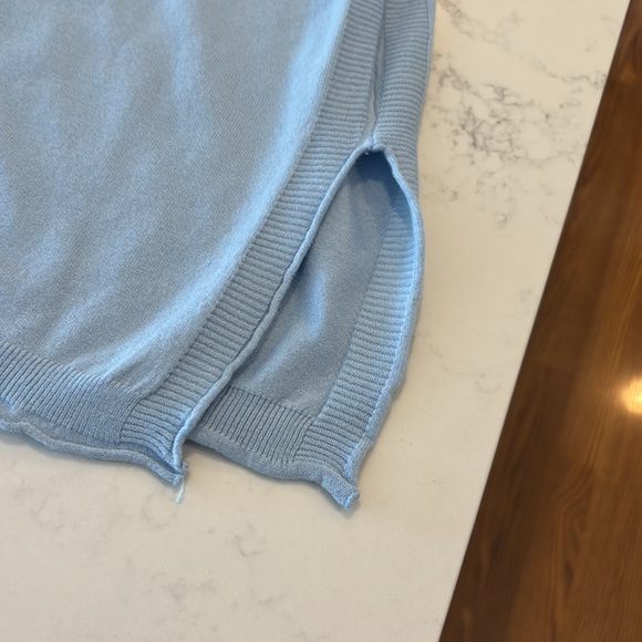 NWT, Halsey relaxed poncho sweater by ElsieandZoey sized/XL - Picture 4 of 9